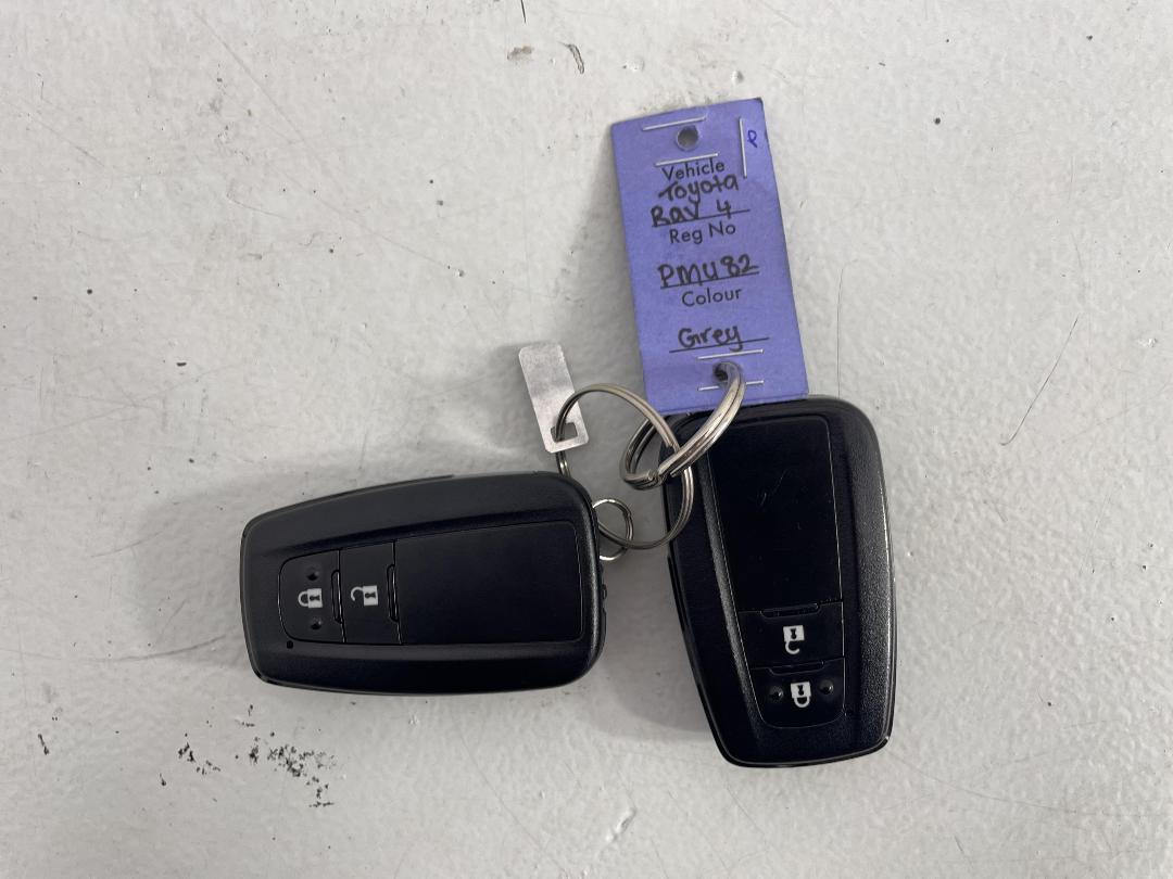 Photo '22' of Toyota Rav4