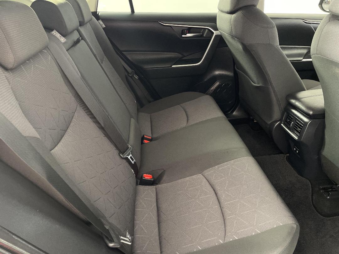 Photo '20' of Toyota Rav4