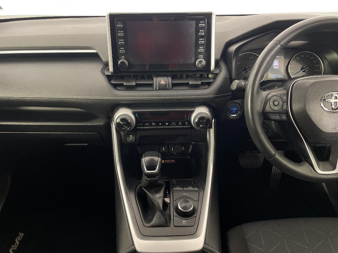 Photo '18' of Toyota Rav4