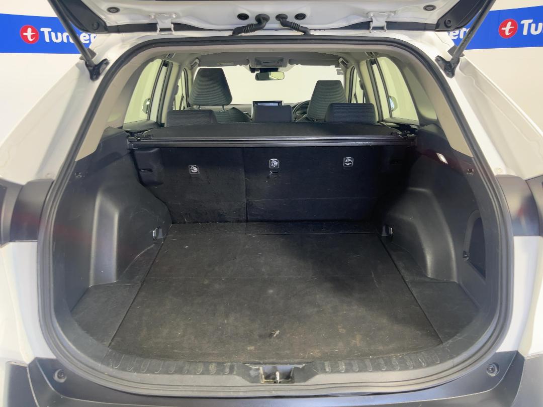 Photo '14' of Toyota Rav4