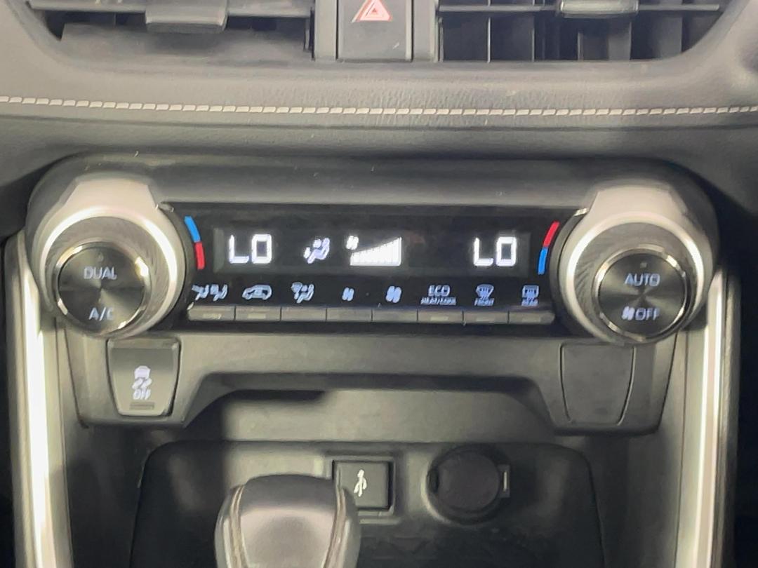 Photo '25' of Toyota Rav4