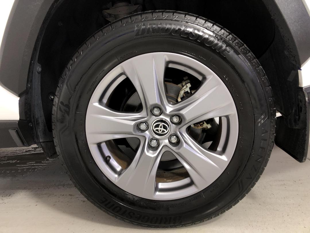 Photo '11' of Toyota Rav4 Photo '11' of Toyota Rav4