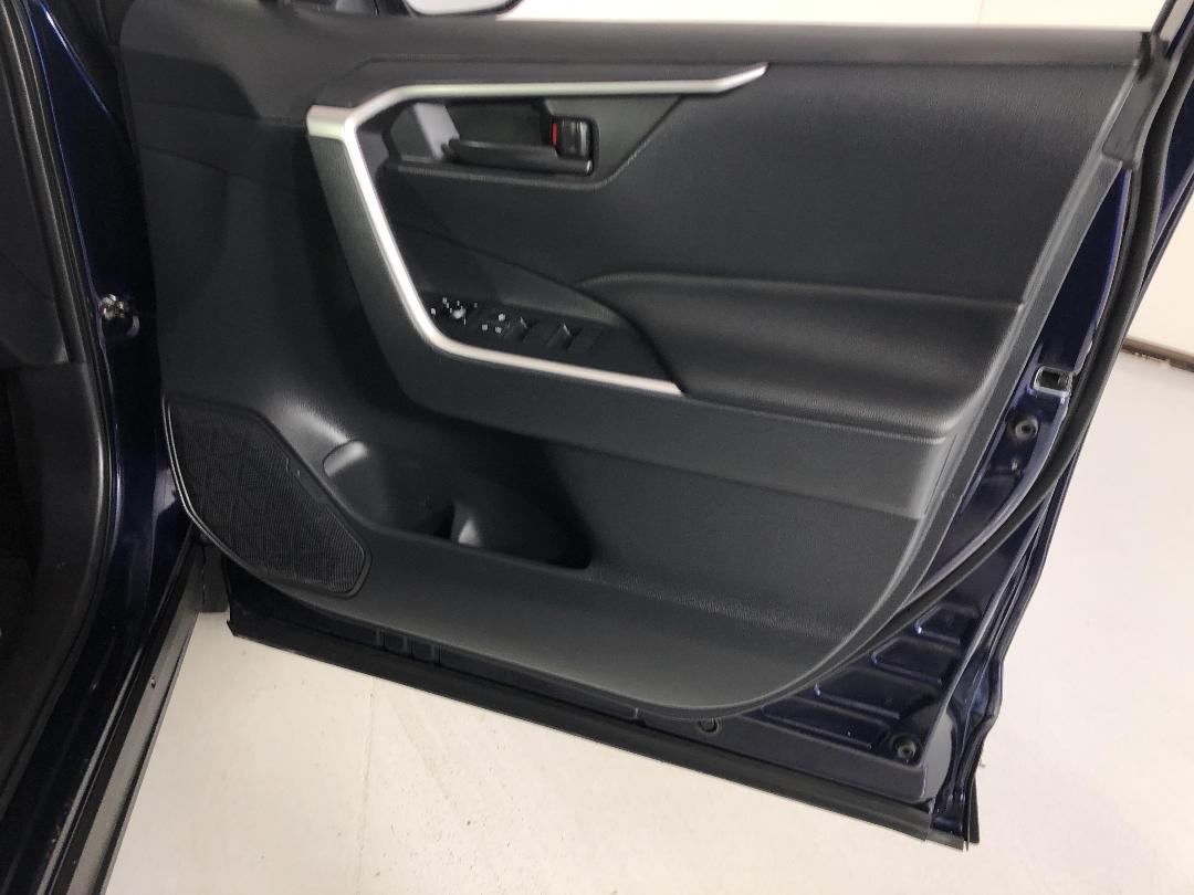 Photo '15' of Toyota Rav4 Photo '15' of Toyota Rav4