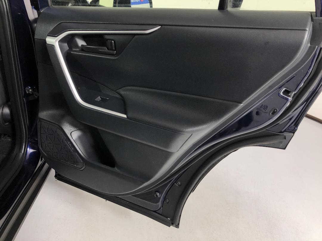 Photo '19' of Toyota Rav4 Photo '19' of Toyota Rav4