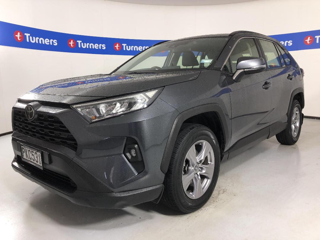 Photo '4' of Toyota Rav4