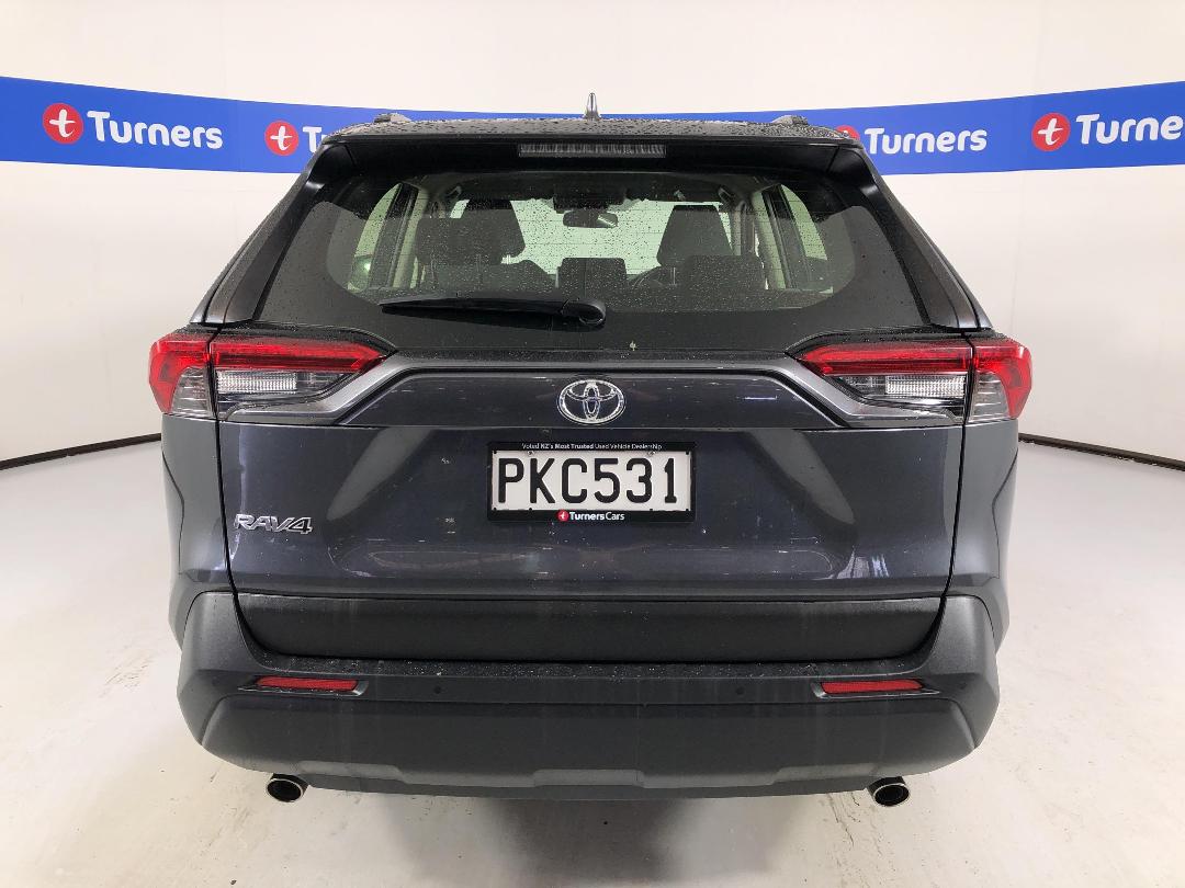 Photo '6' of Toyota Rav4