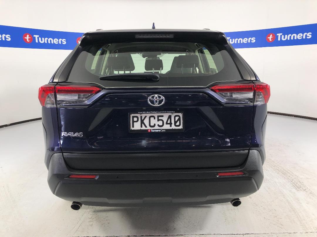 Photo '6' of Toyota Rav4