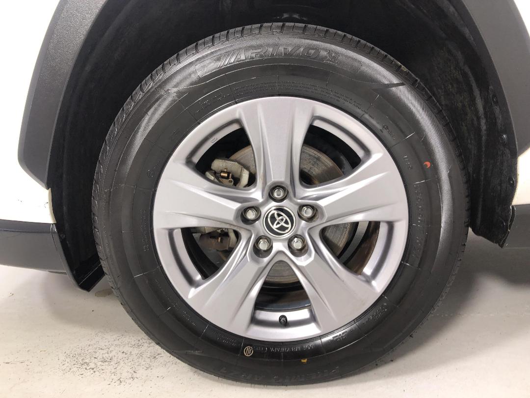 Photo '10' of Toyota Rav4 Photo '10' of Toyota Rav4