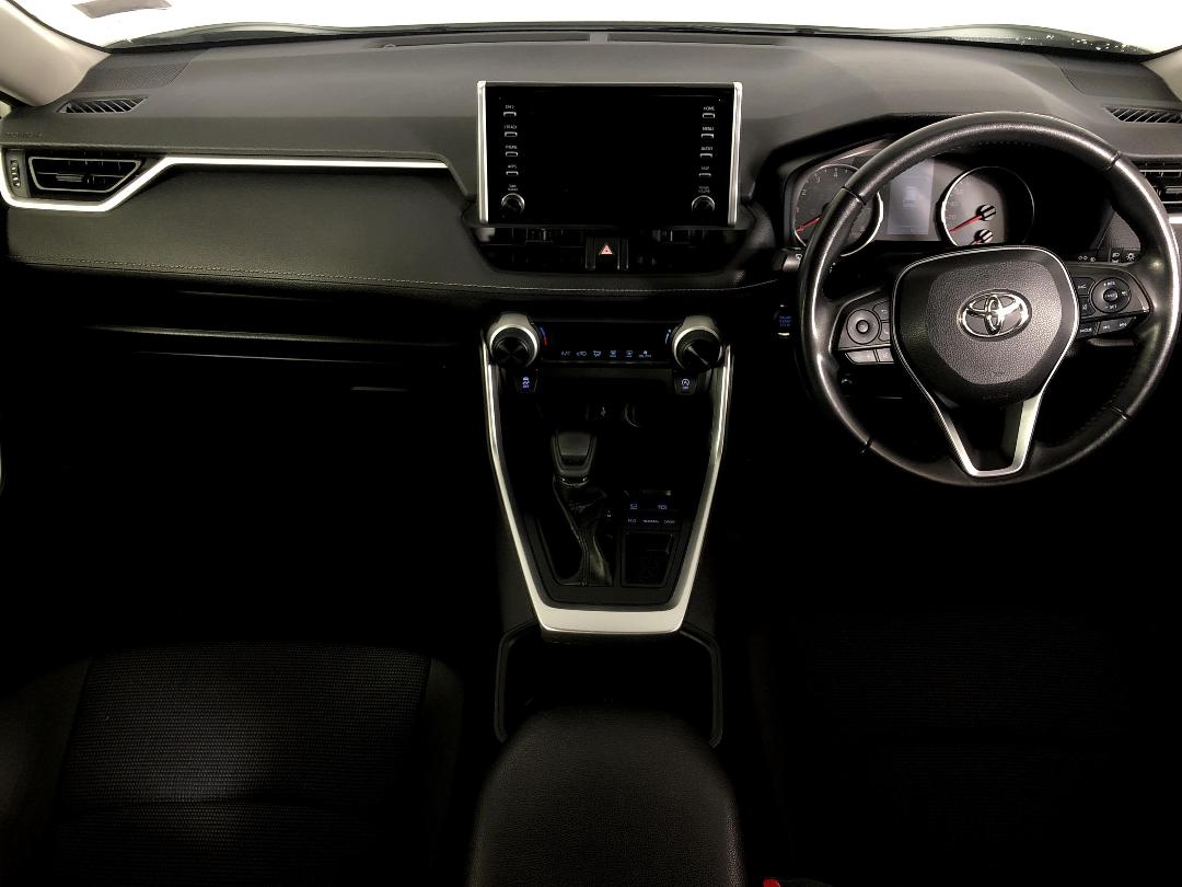 Photo '17' of Toyota Rav4