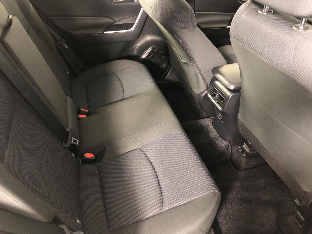 Photo '20' of Toyota Rav4