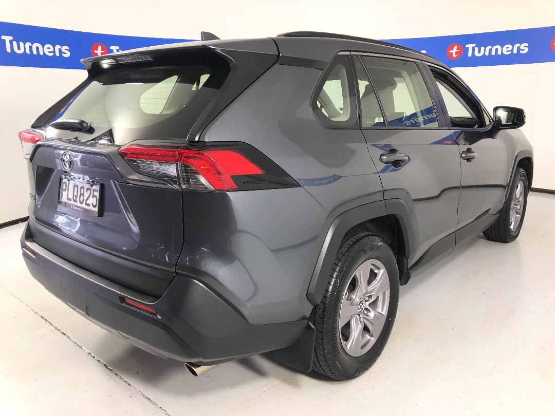 Photo '7' of Toyota Rav4
