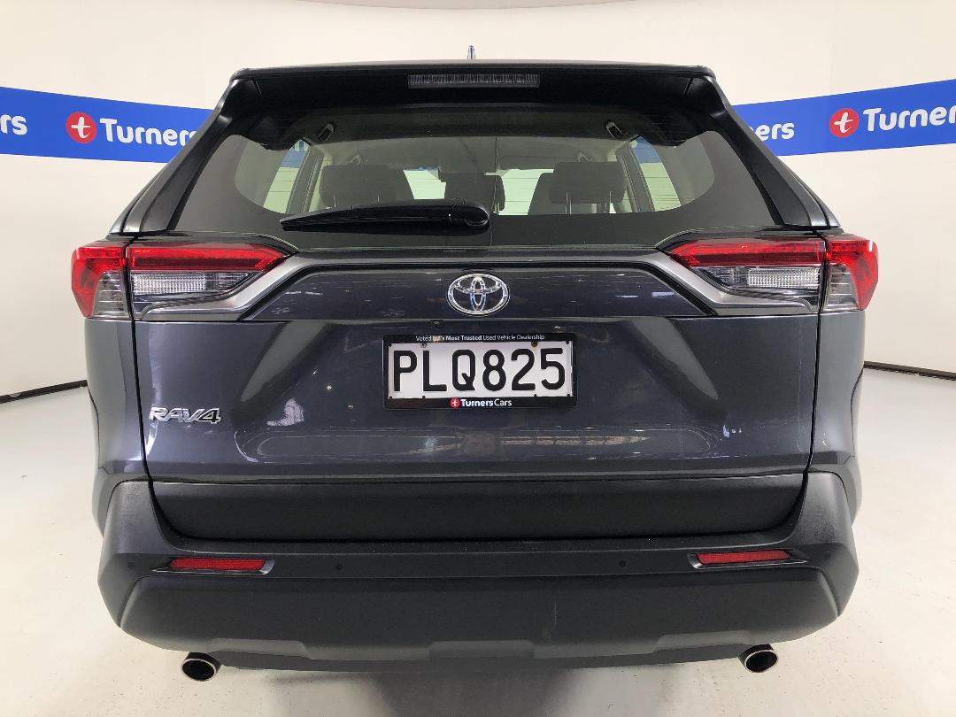 Photo '6' of Toyota Rav4