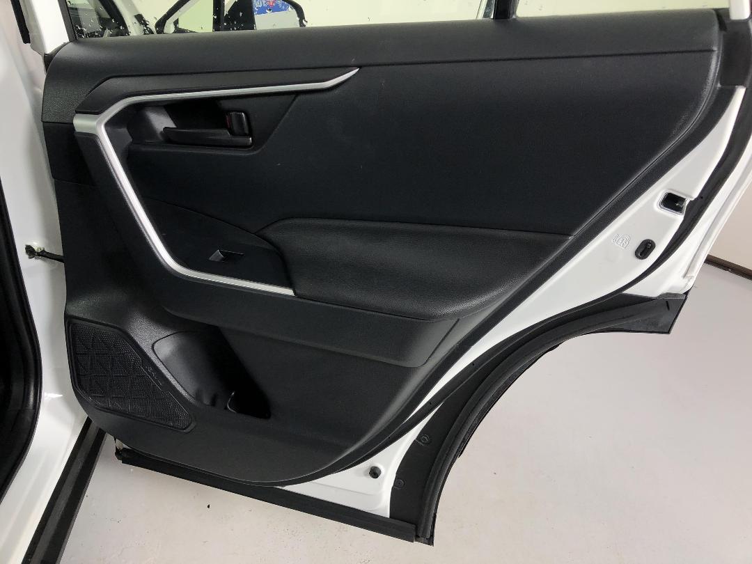 Photo '19' of Toyota Rav4 Photo '19' of Toyota Rav4