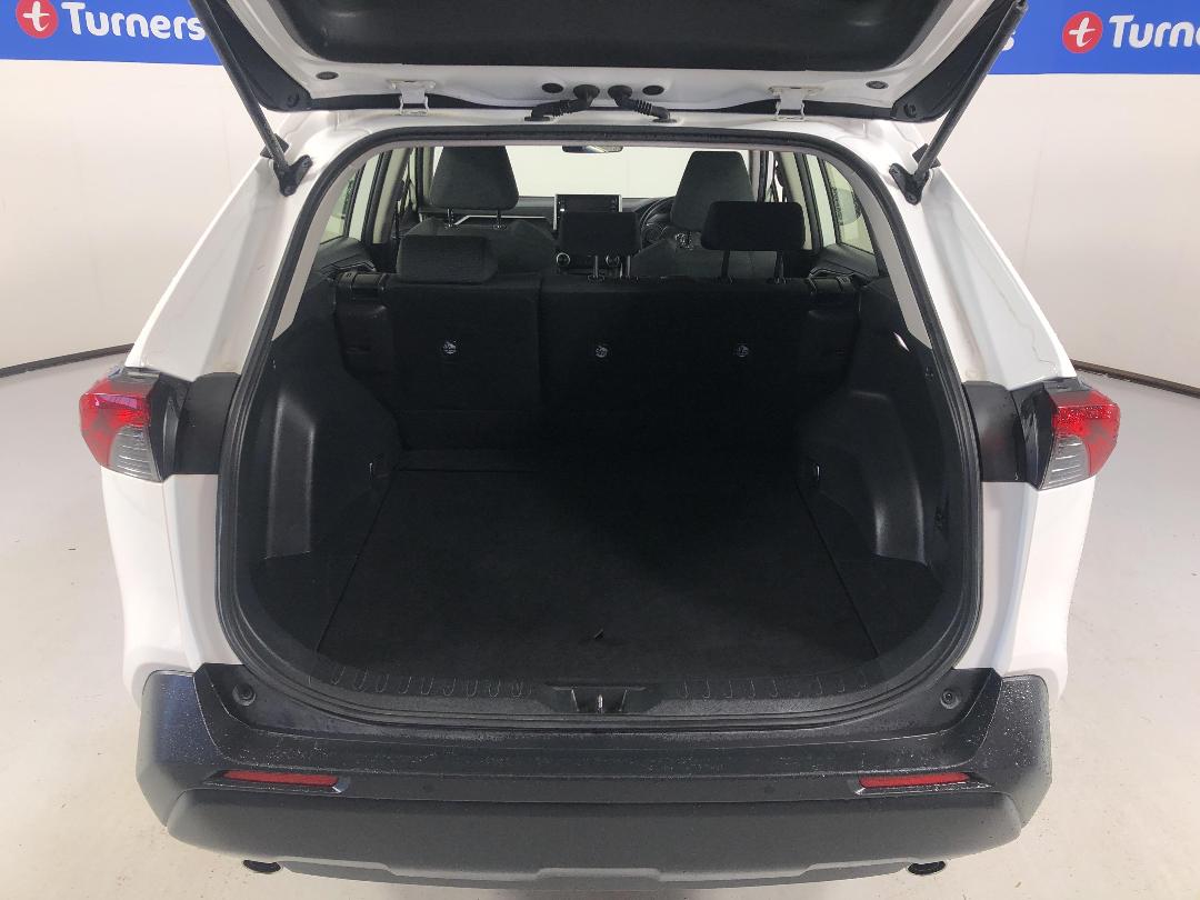 Photo '14' of Toyota Rav4