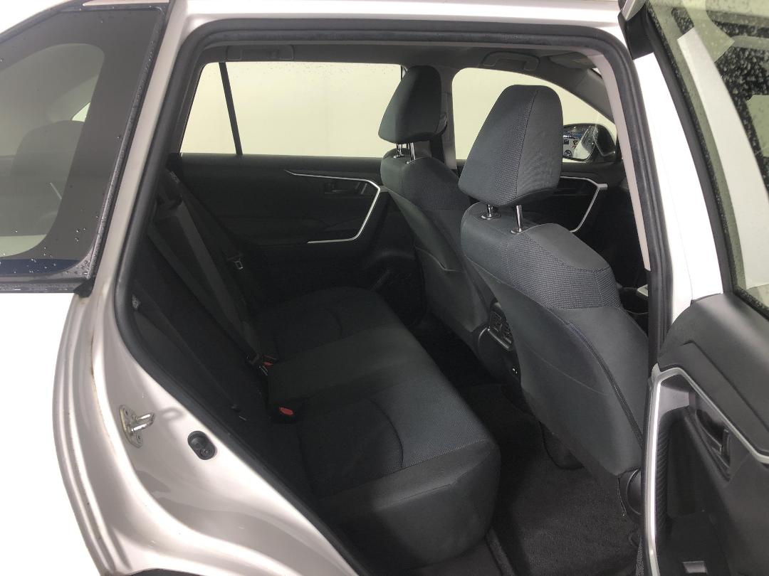 Photo '20' of Toyota Rav4