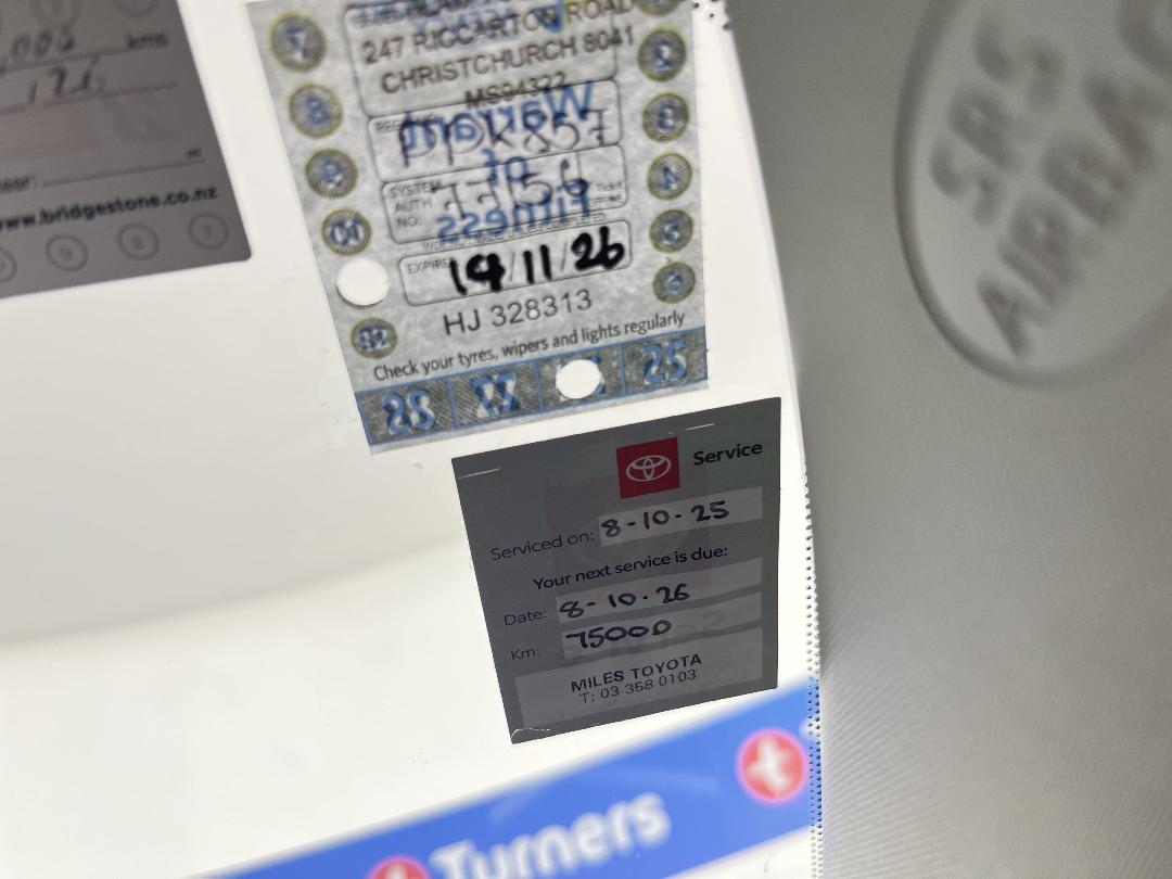 Photo '23' of Toyota Rav4