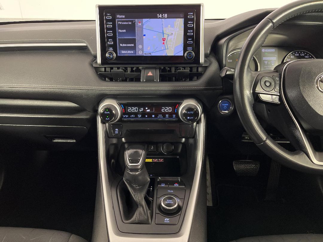 Photo '18' of Toyota Rav4