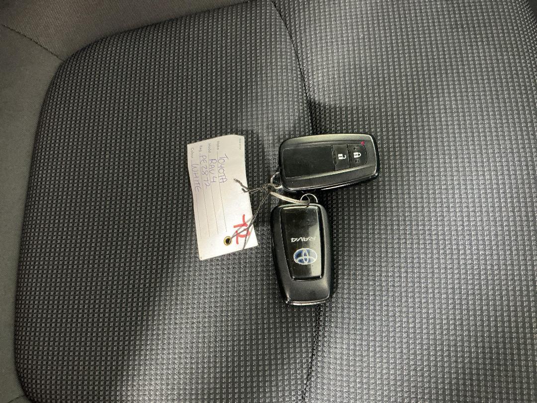 Photo '22' of Toyota Rav4 Photo '22' of Toyota Rav4