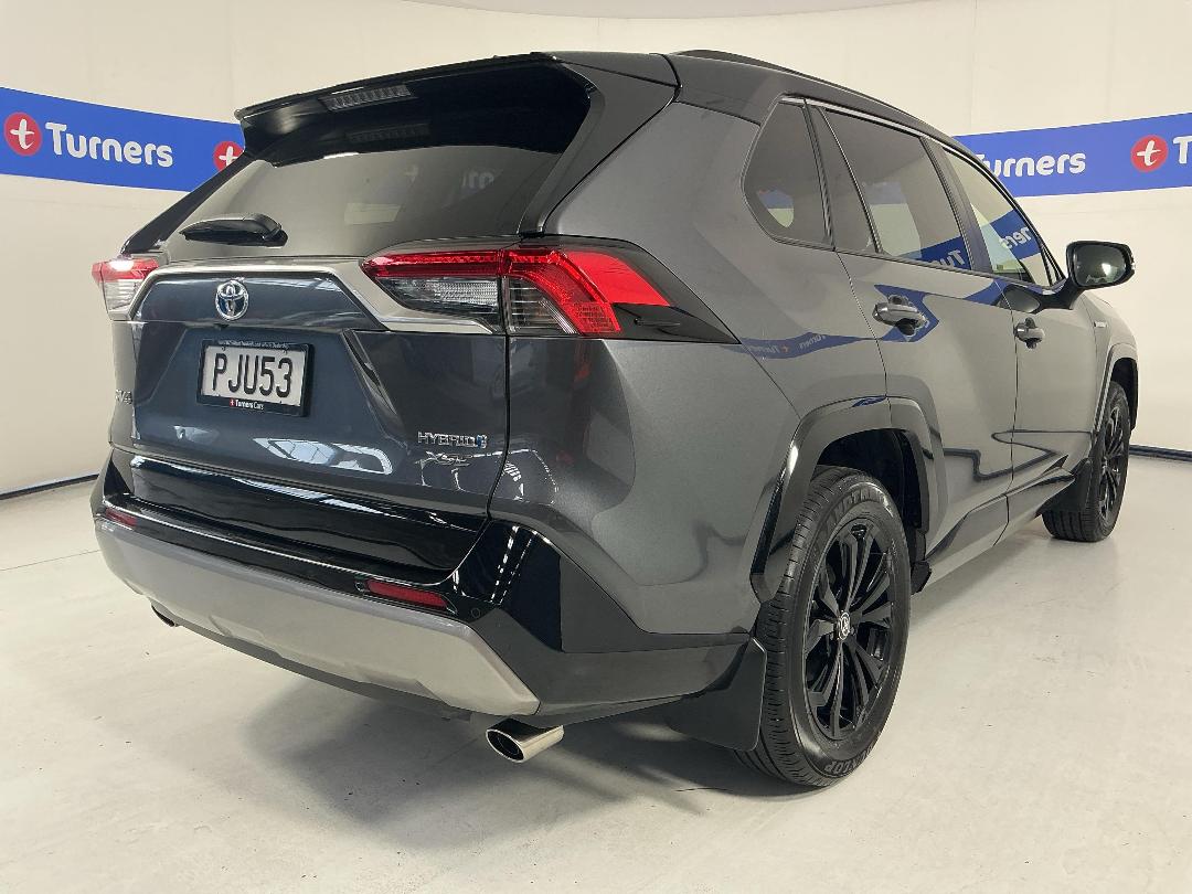 Photo '7' of Toyota Rav4