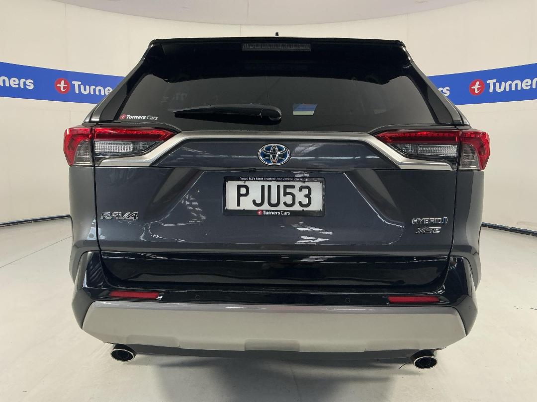 Photo '6' of Toyota Rav4