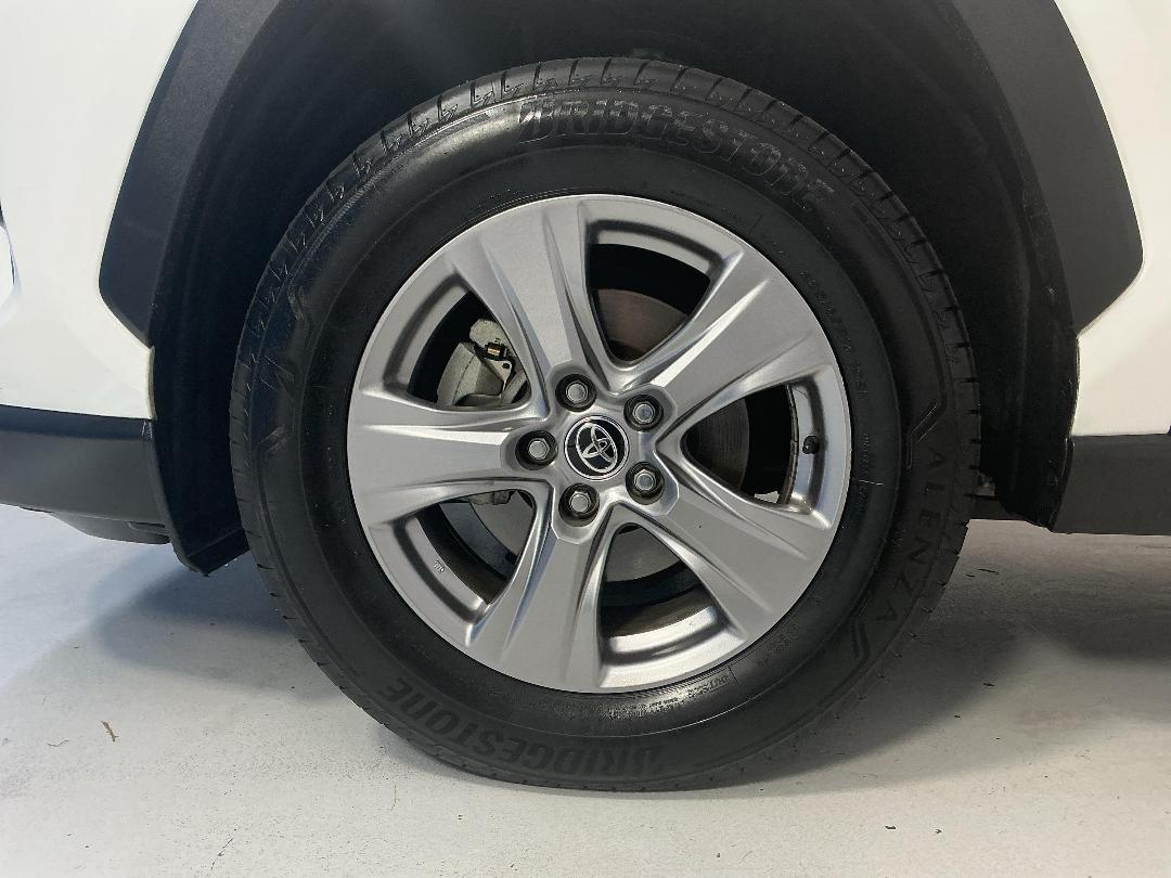 Photo '10' of Toyota Rav4 Photo '10' of Toyota Rav4