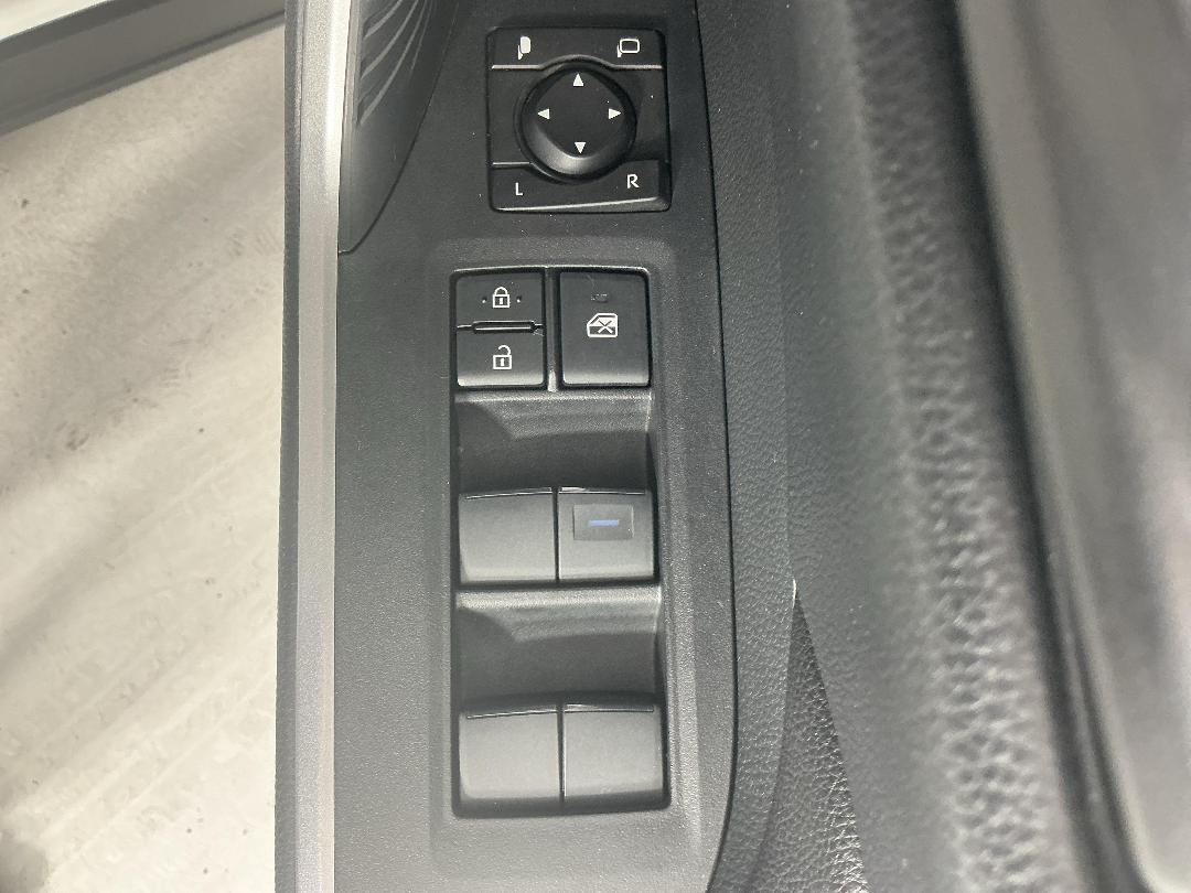 Photo '23' of Toyota Rav4 Photo '23' of Toyota Rav4