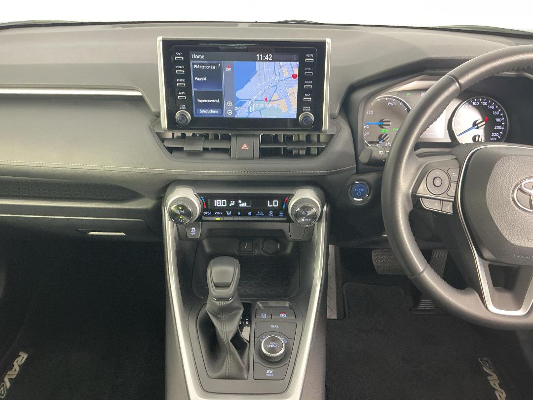 Photo '18' of Toyota Rav4 Photo '18' of Toyota Rav4