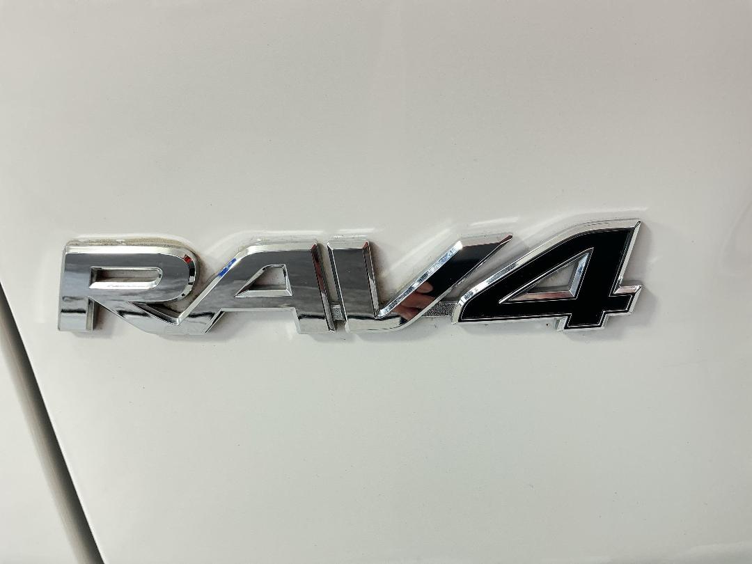 Photo '29' of Toyota Rav4 Photo '29' of Toyota Rav4