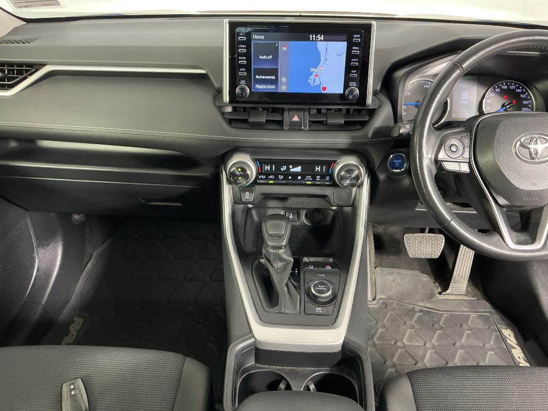 Photo '18' of Toyota Rav4