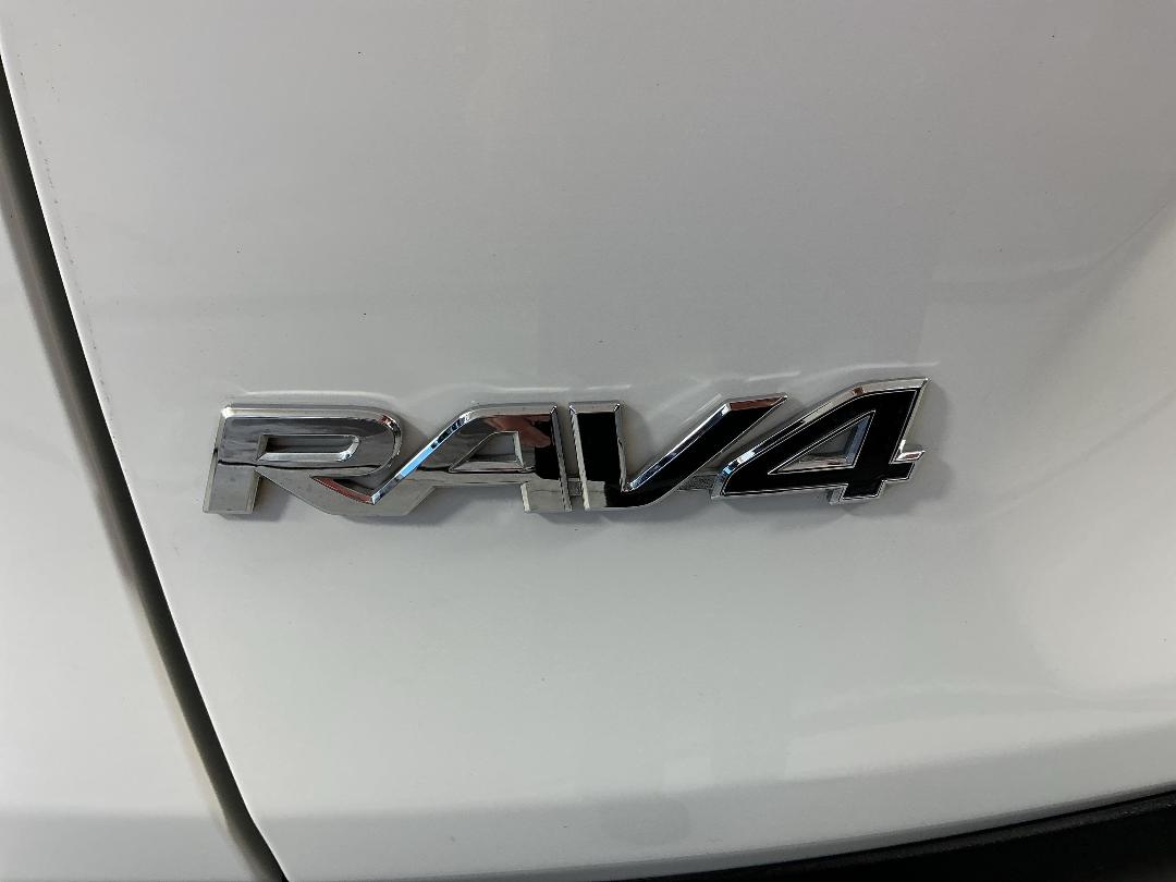 Photo '29' of Toyota Rav4