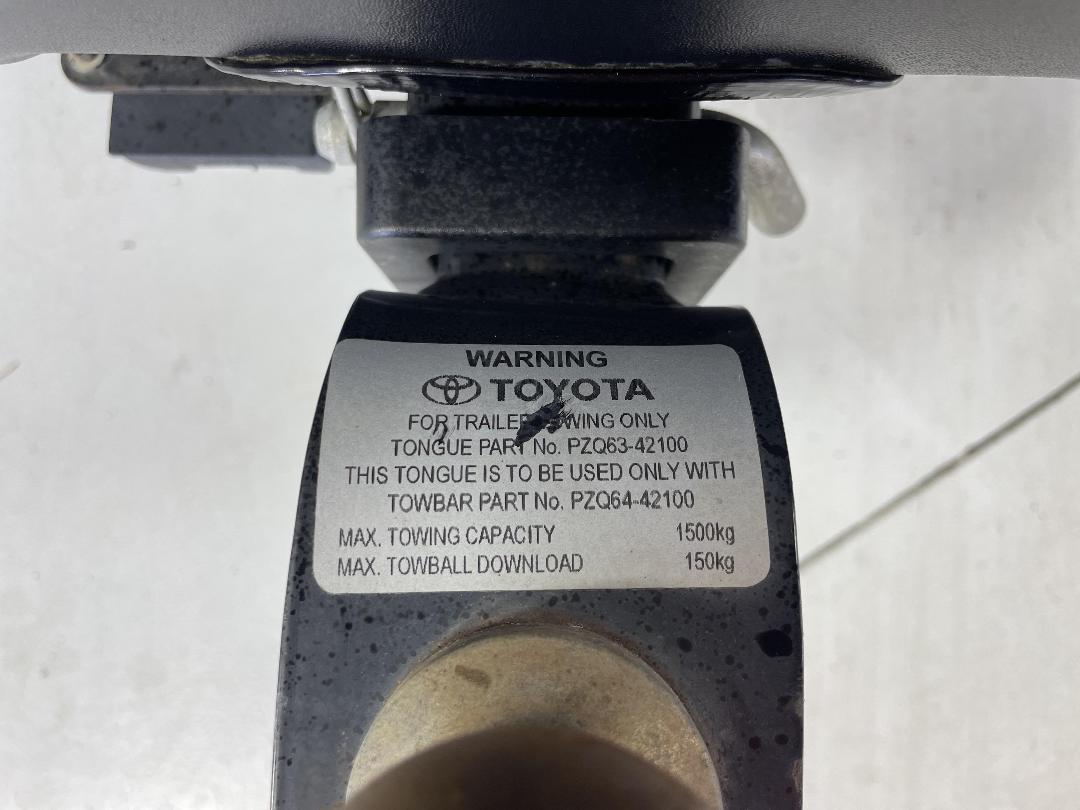 Photo '24' of Toyota Rav4 Photo '24' of Toyota Rav4