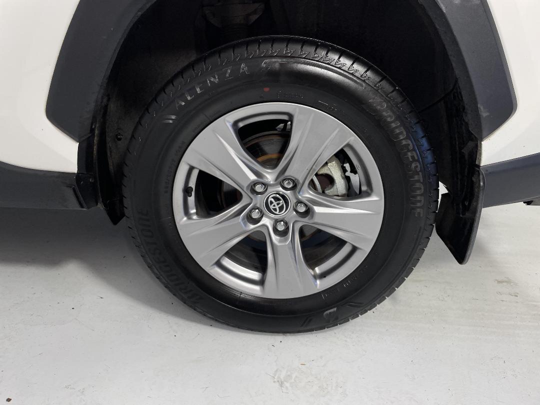 Photo '11' of Toyota Rav4 Photo '11' of Toyota Rav4