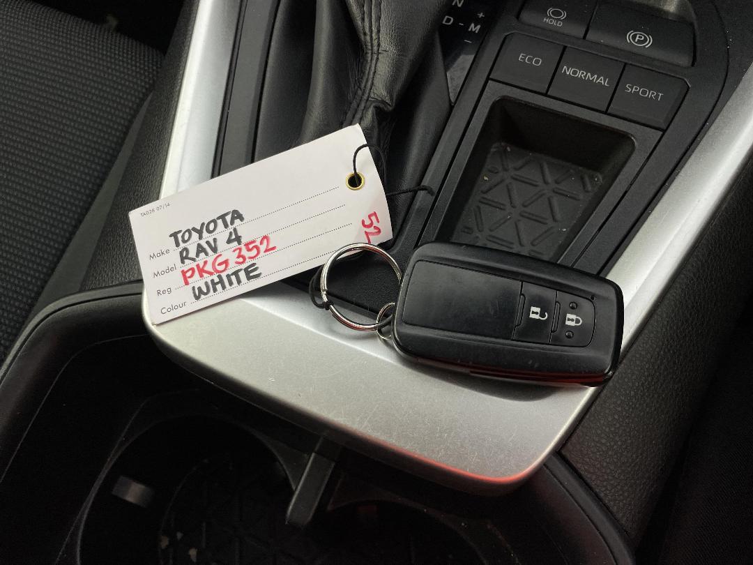 Photo '22' of Toyota Rav4 Photo '22' of Toyota Rav4