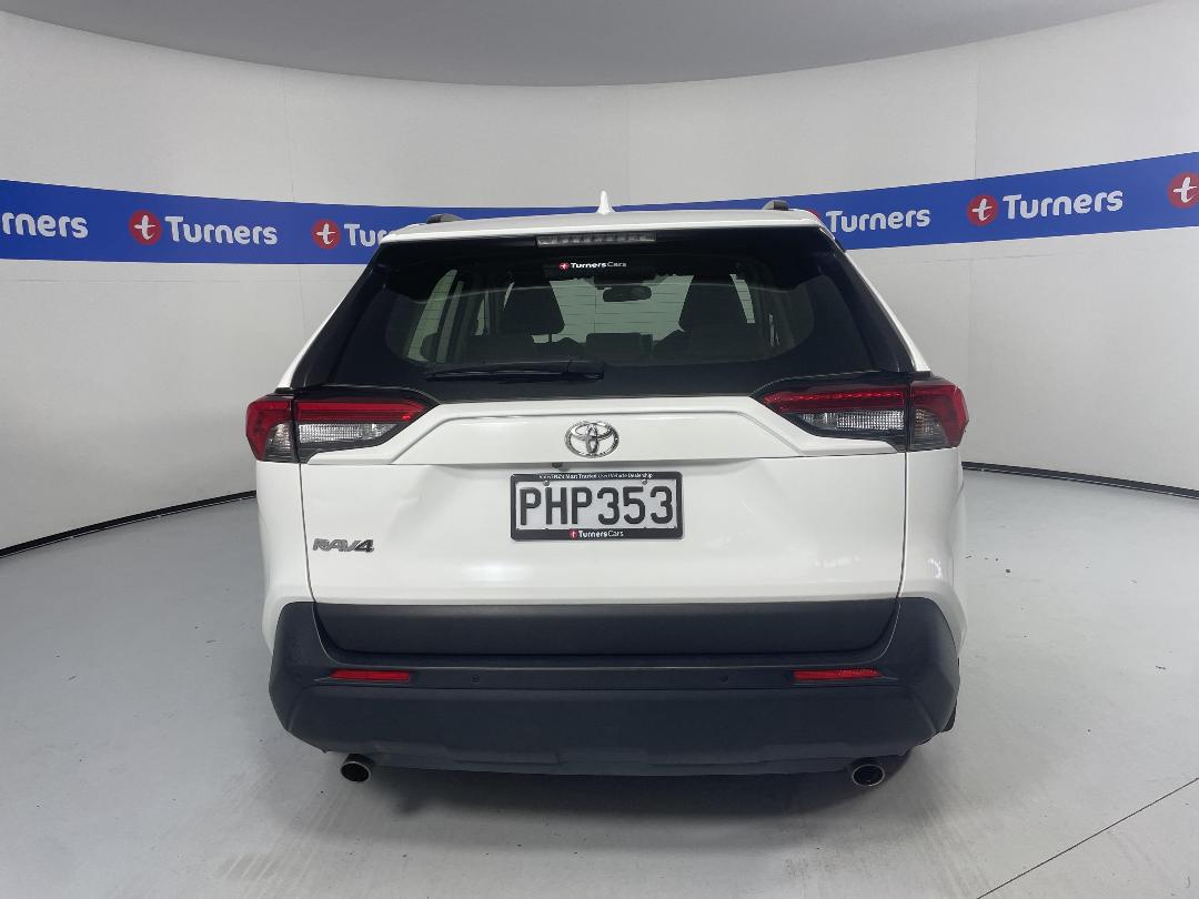 Photo '6' of Toyota Rav4