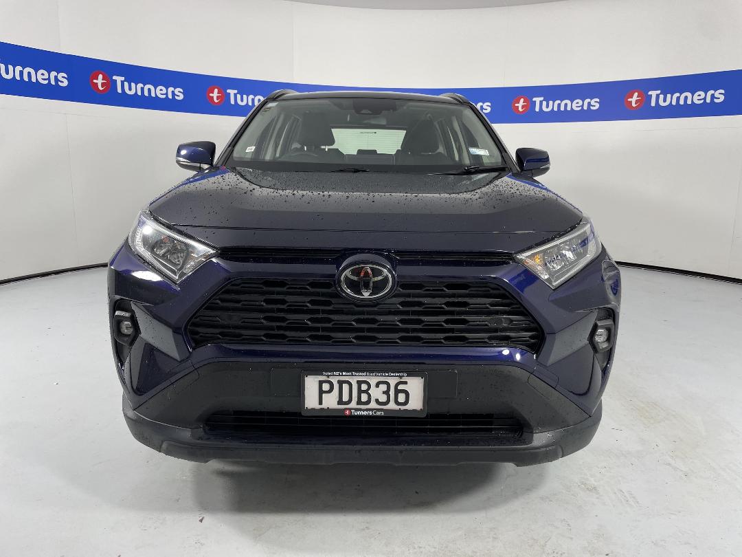 Photo '2' of Toyota Rav4
