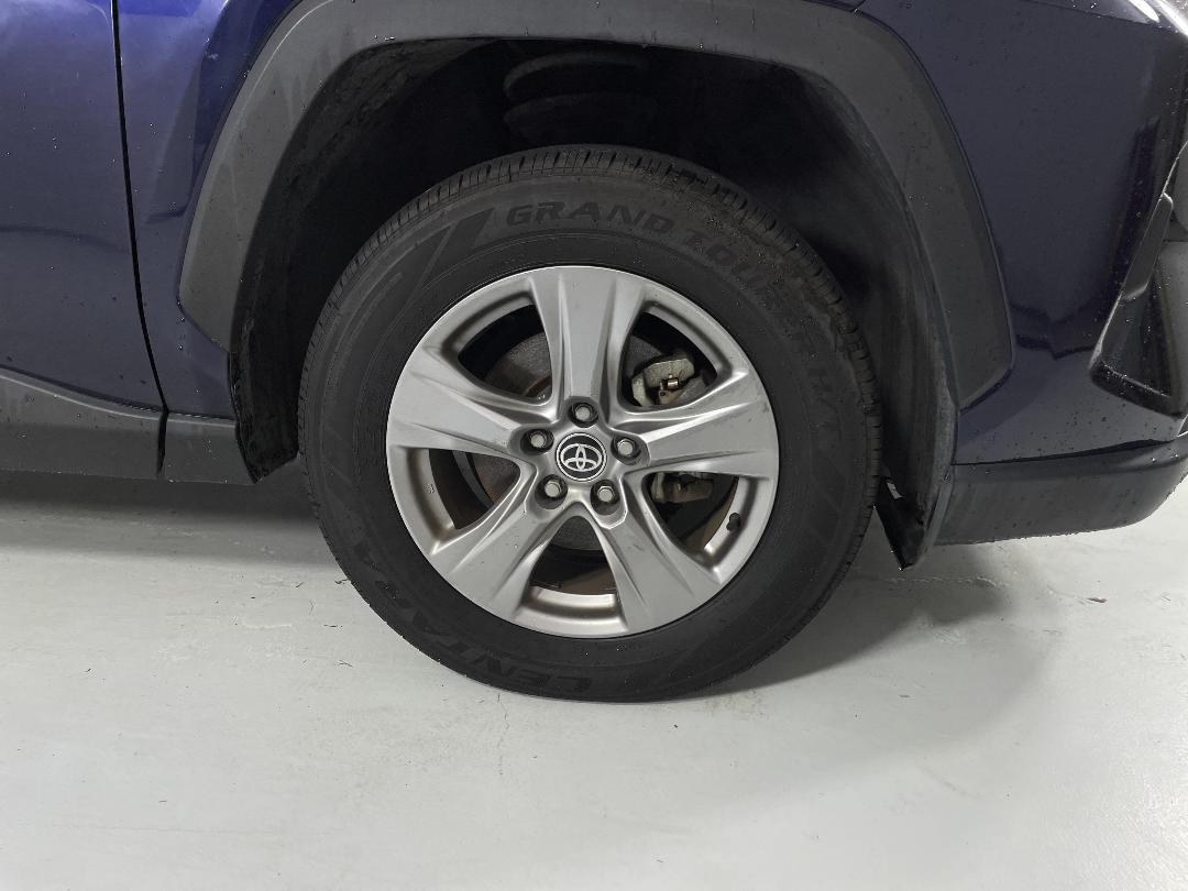 Photo '9' of Toyota Rav4