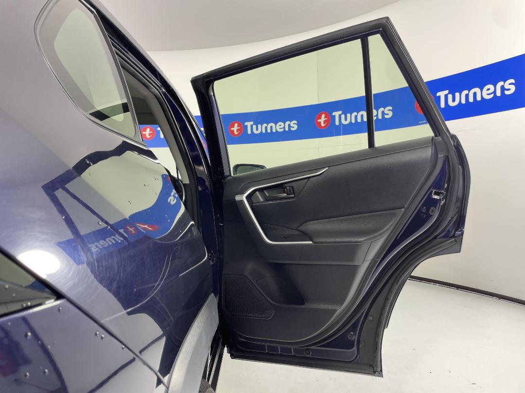 Photo '19' of Toyota Rav4