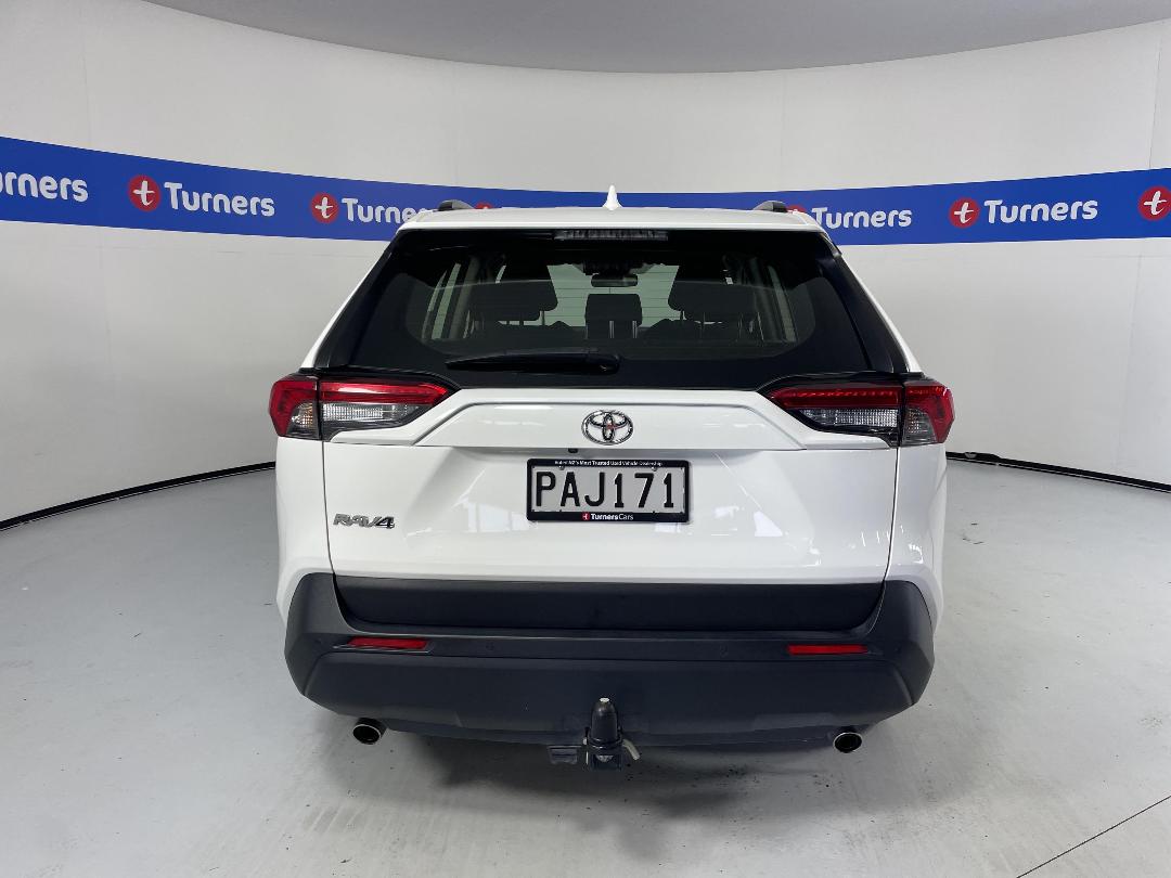 Photo '6' of Toyota Rav4