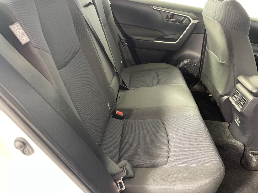 Photo '20' of Toyota Rav4