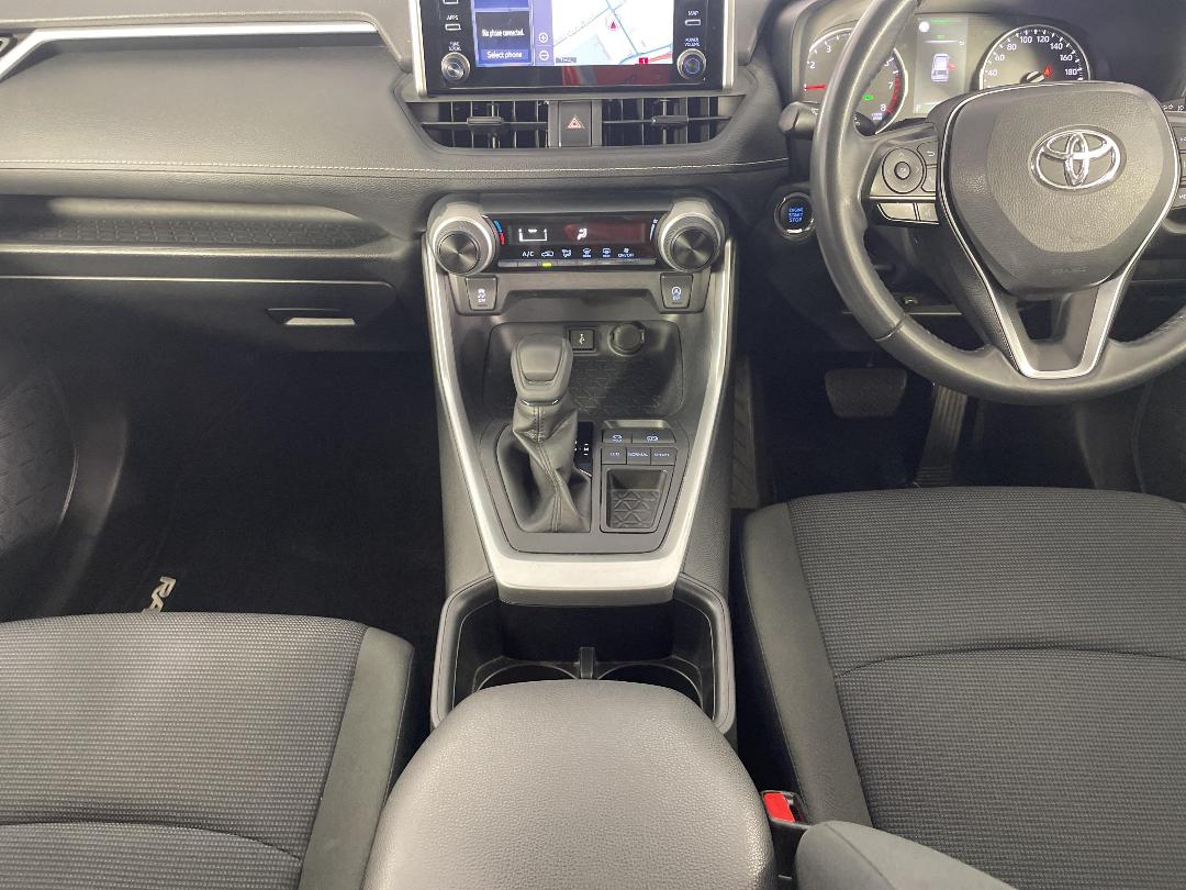 Photo '18' of Toyota Rav4