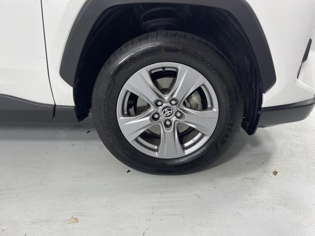 Photo '9' of Toyota Rav4