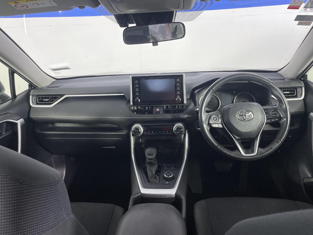 Photo '17' of Toyota Rav4 Photo '17' of Toyota Rav4