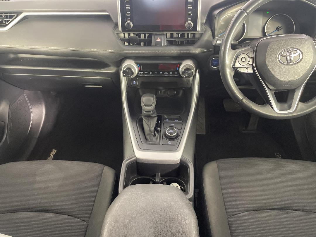 Photo '18' of Toyota Rav4 Photo '18' of Toyota Rav4