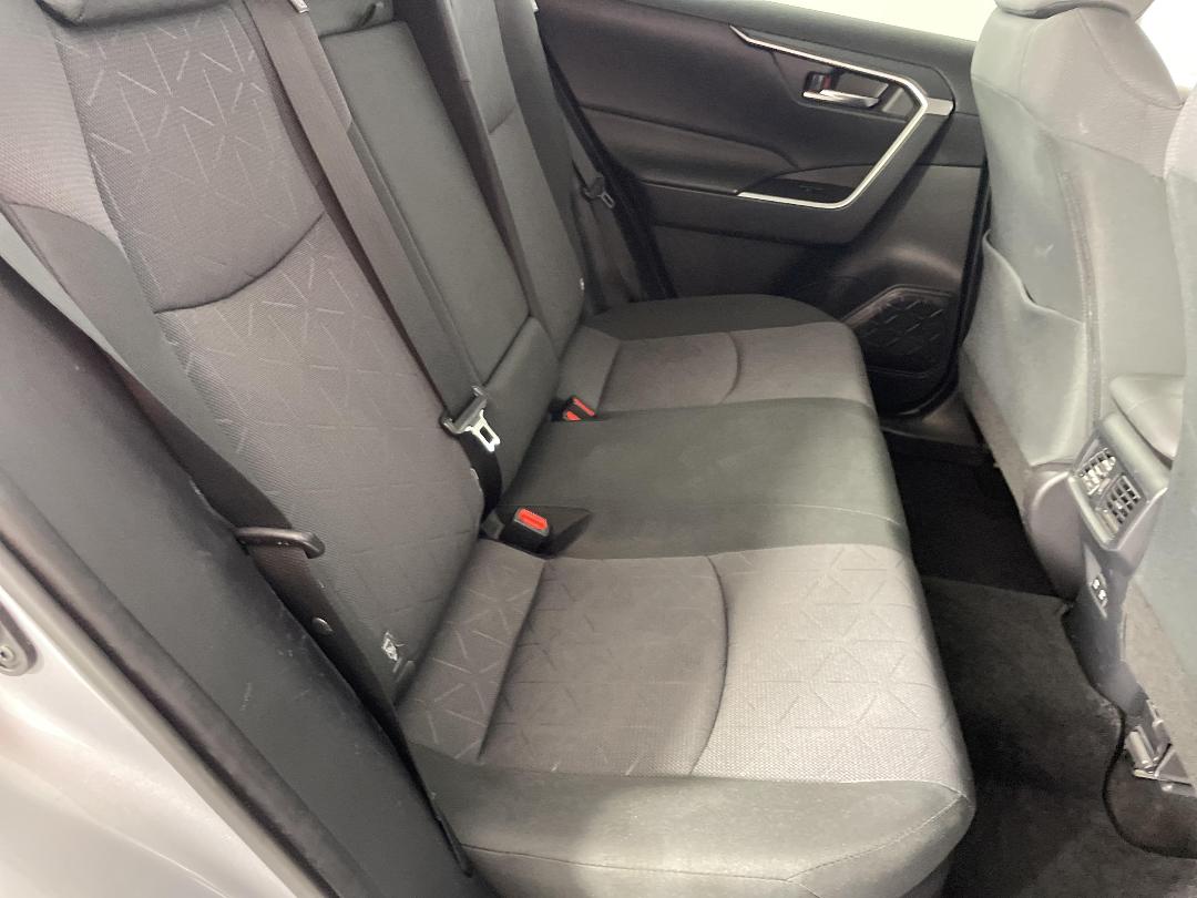 Photo '20' of Toyota Rav4