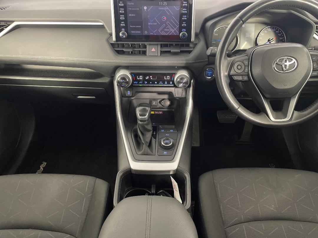 Photo '18' of Toyota Rav4