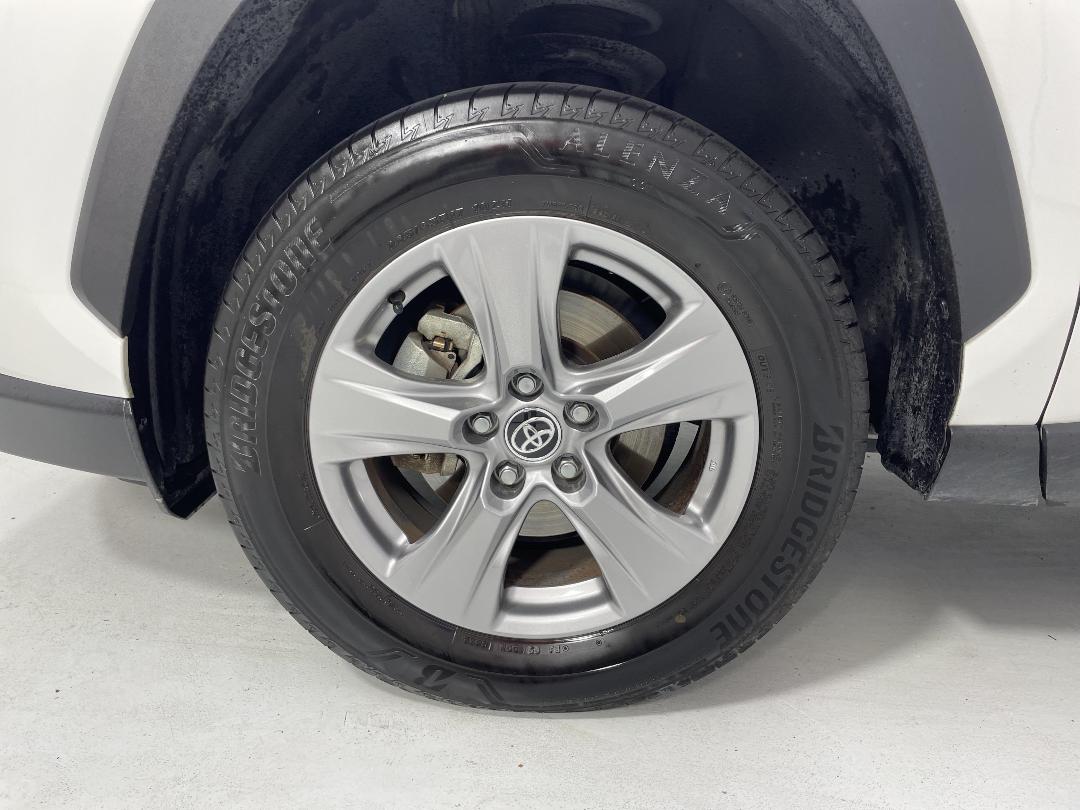 Photo '10' of Toyota Rav4 Photo '10' of Toyota Rav4