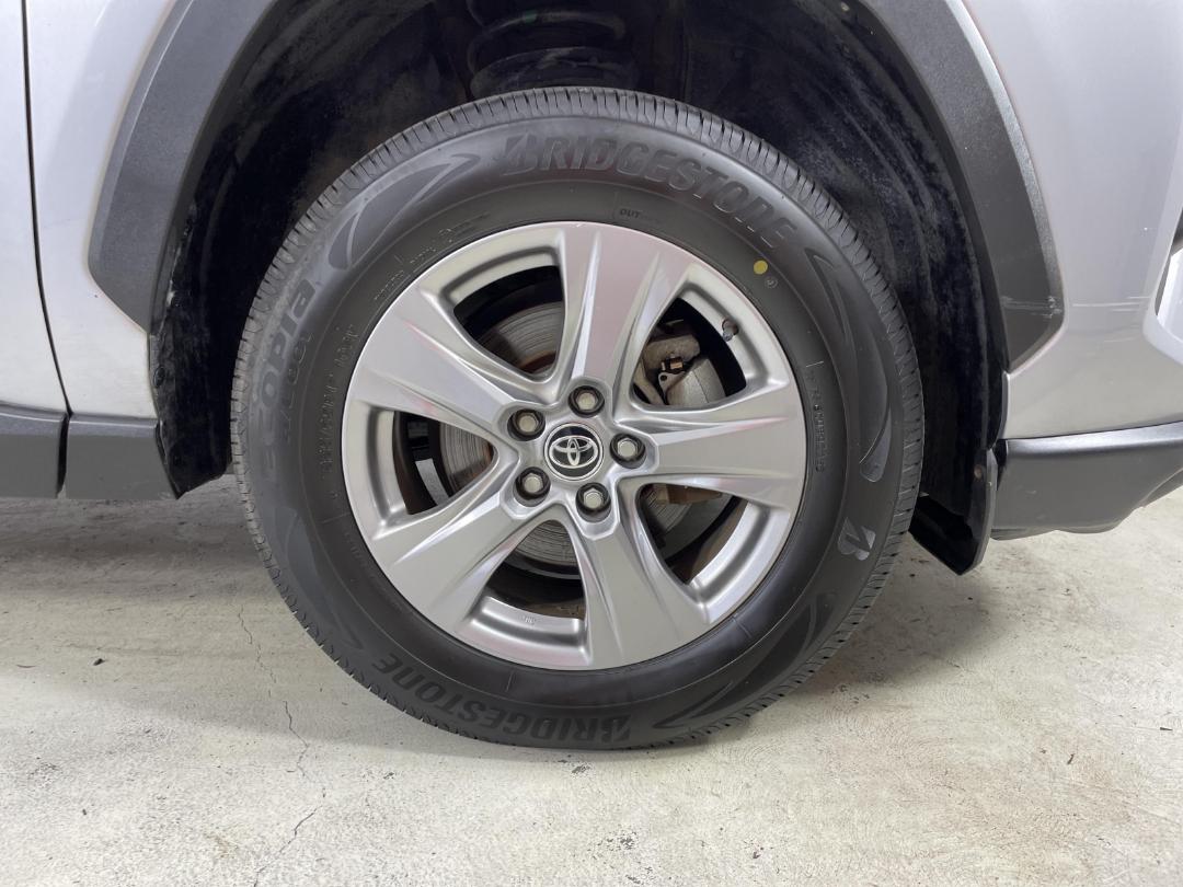 Photo '9' of Toyota Rav4 Photo '9' of Toyota Rav4