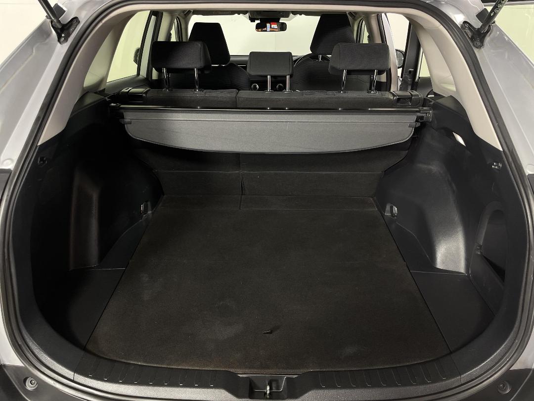 Photo '23' of Toyota Rav4 Photo '23' of Toyota Rav4