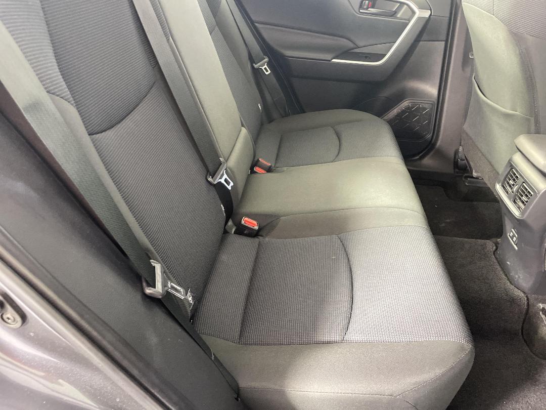 Photo '20' of Toyota Rav4