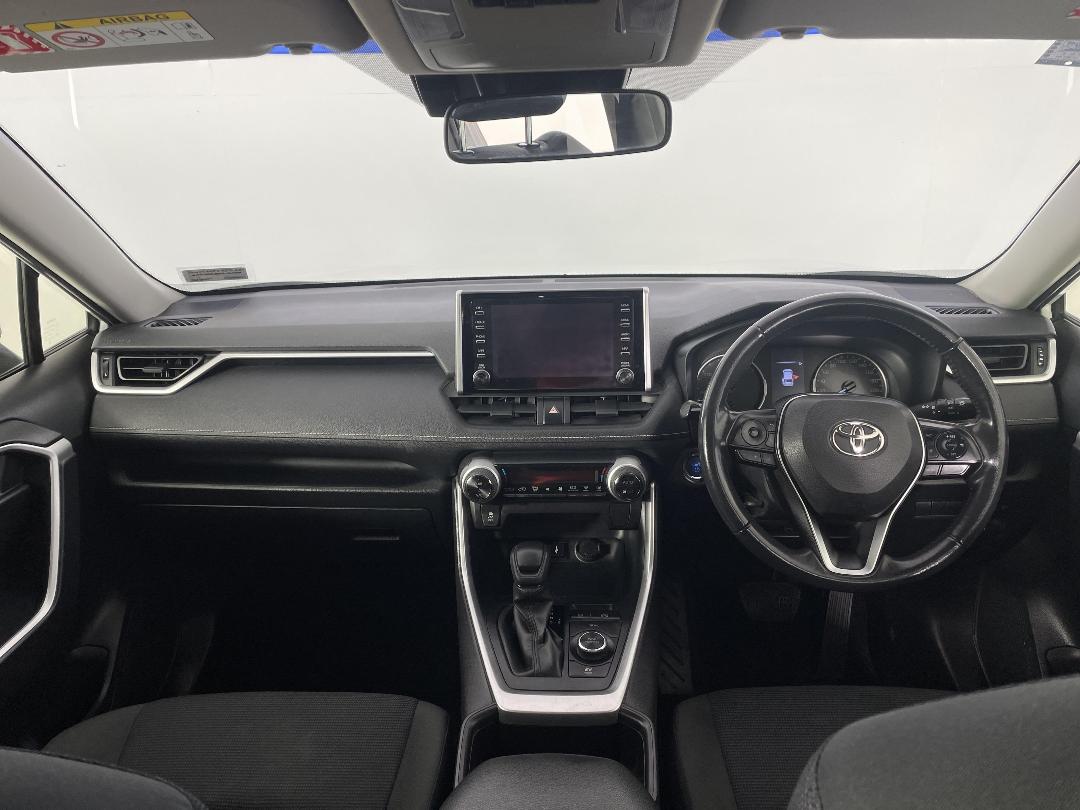 Photo '17' of Toyota Rav4 Photo '17' of Toyota Rav4